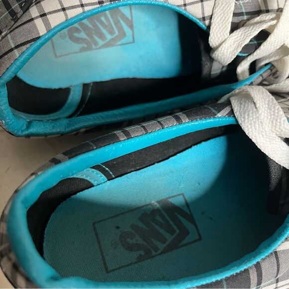 VANS Plaid Skate Sneakers Skater Shoes Black White Plaid Womens Size 9 Mens 7.5 - Picture 6 of 8